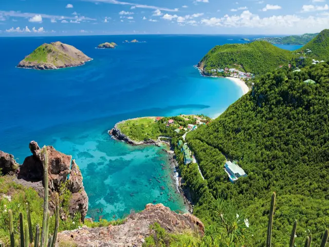 Week in the Leeward Islands: A Caribbean Adventure