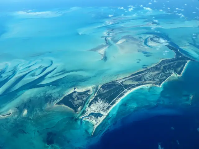 7 Nights of Tropical Bliss: From Palm Beach to the Bahamas!