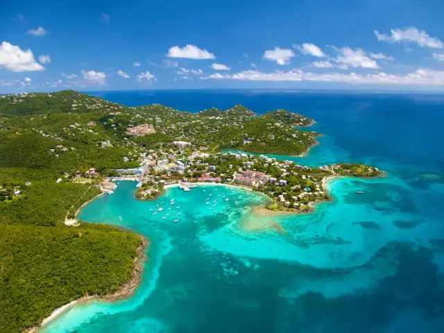 Quick Escape to the Leeward Islands!